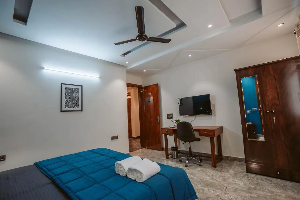 Flxho Duo - Serviced Apartment & Rooms - Golf Course Road Gurgaon 3*,  India