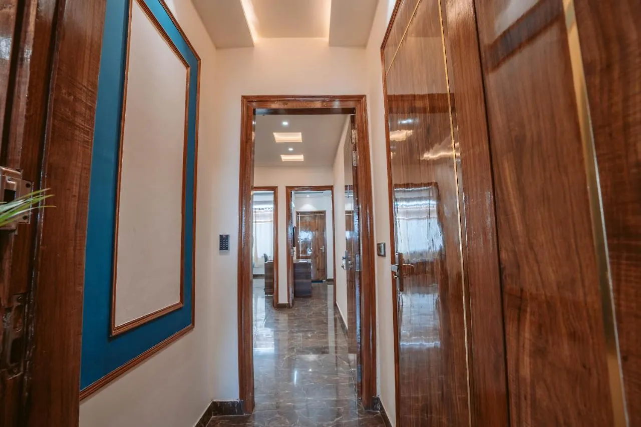 *** Hotel Flxho Duo - Serviced Apartment & Rooms - Golf Course Road Gurgaon India