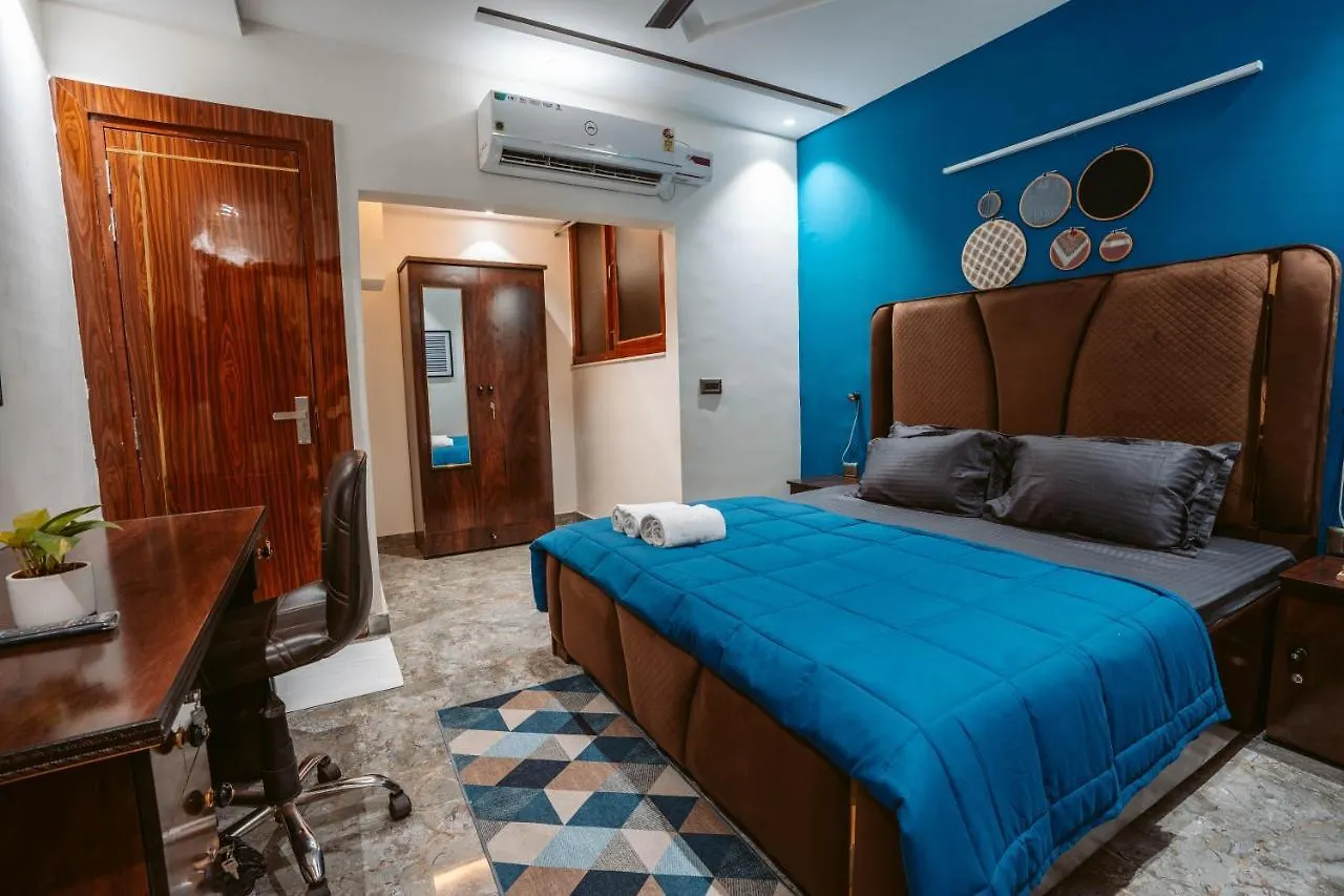 Flxho Duo - Serviced Apartment & Rooms - Golf Course Road Gurgaon 3*,