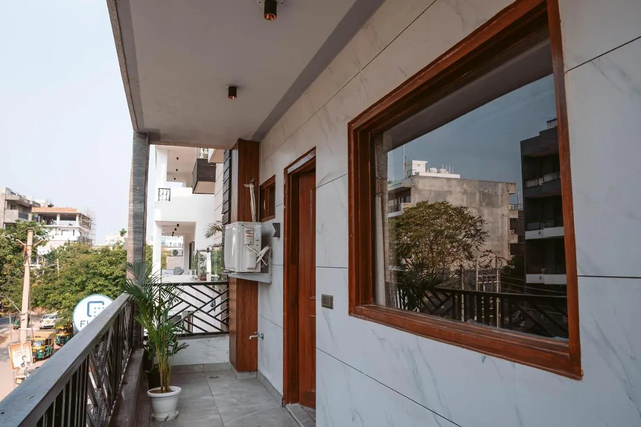 Hotel Flxho Duo - Serviced Apartment & Rooms - Golf Course Road Gurgaon