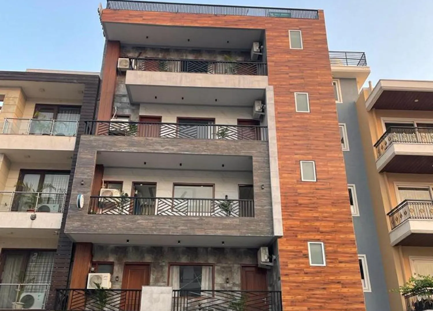 *** Hotel Flxho Duo - Serviced Apartment & Rooms - Golf Course Road Gurgaon India