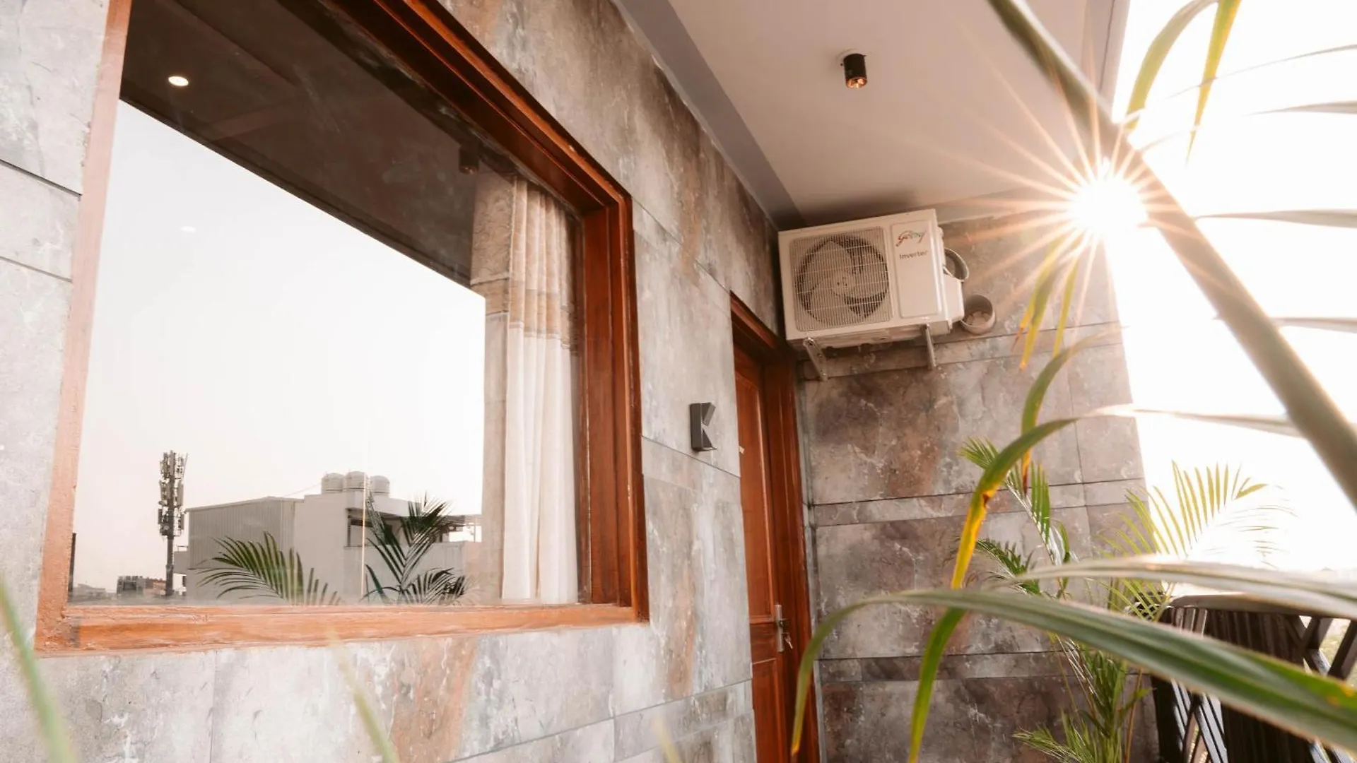 Flxho Duo - Serviced Apartment & Rooms - Golf Course Road Gurgaon India